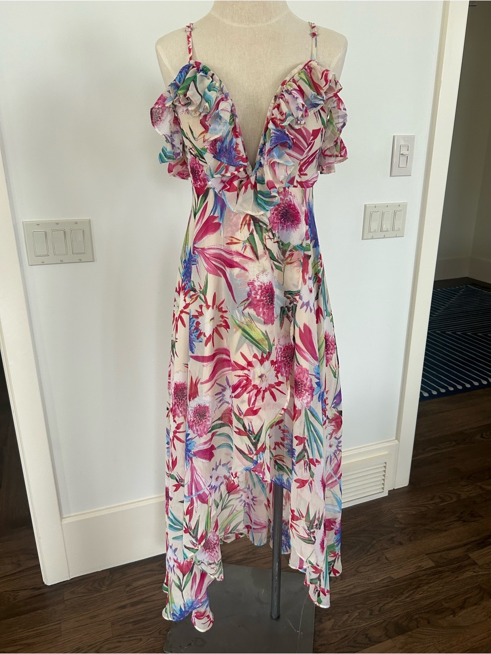 Chelsea Dress Floral Ruffle V-Neck Maxi Dress - Pink & Multi